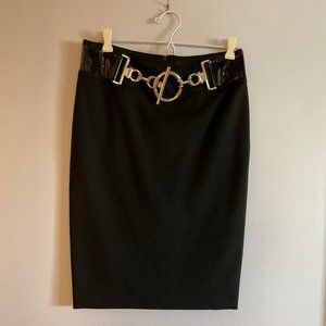 Stylish Absolu Paris Pencil Skirt - Patten Leather Self Belt w/Silver Buckle